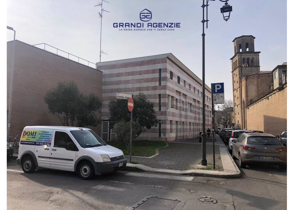 Vendita Garage a Parma monolocale Centro storico di 30 mq